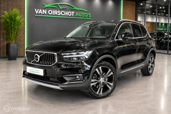Volvo XC40 (2020) — foto 1