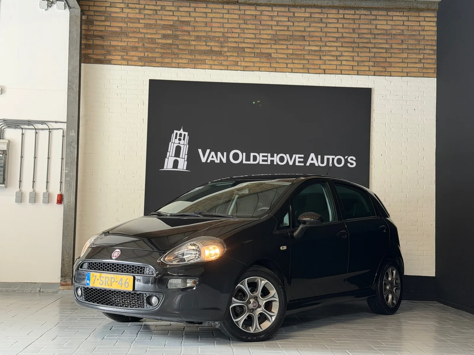 Fiat Punto (2013) — foto 1