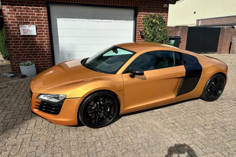 Audi R8 (2009)