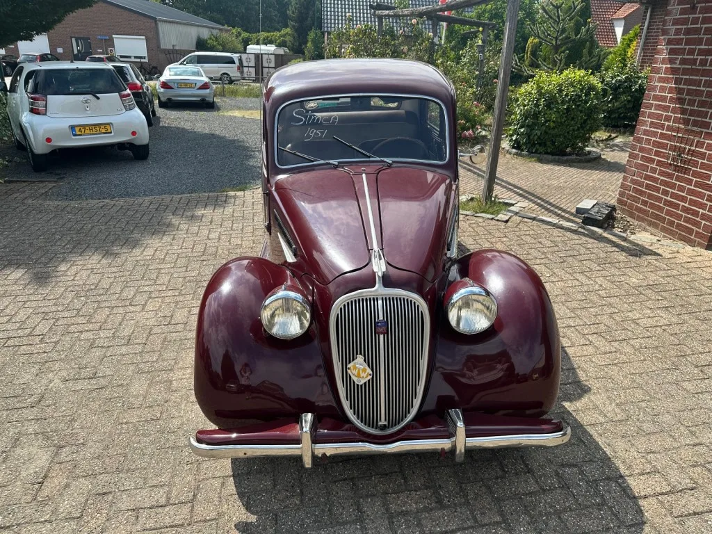Simca 1300 (1951) — foto 1
