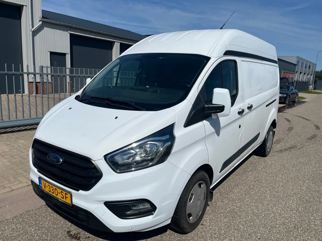 Ford Transit Custom (2018) — foto 1