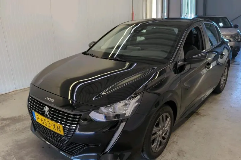 Peugeot 208 (2022)