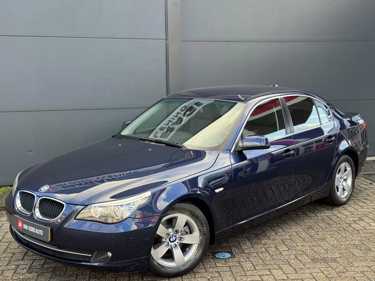 BMW 5-Serie (2010) — foto 1