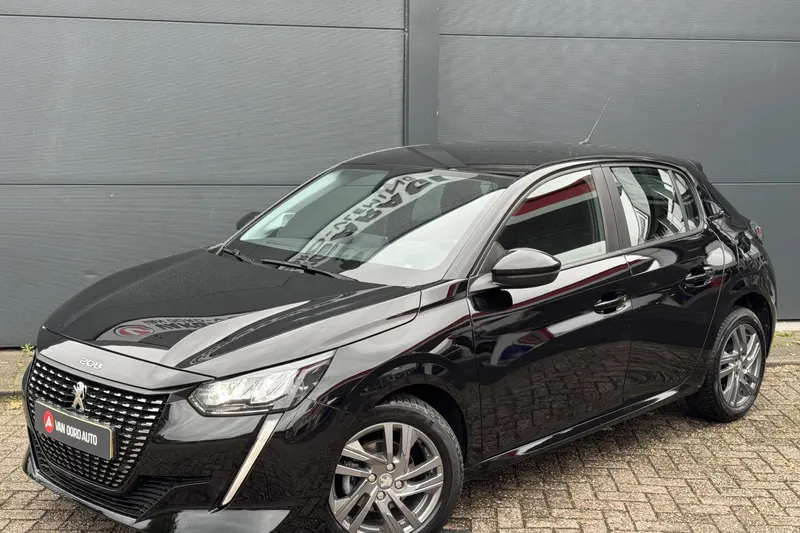 Peugeot 208 (2022)