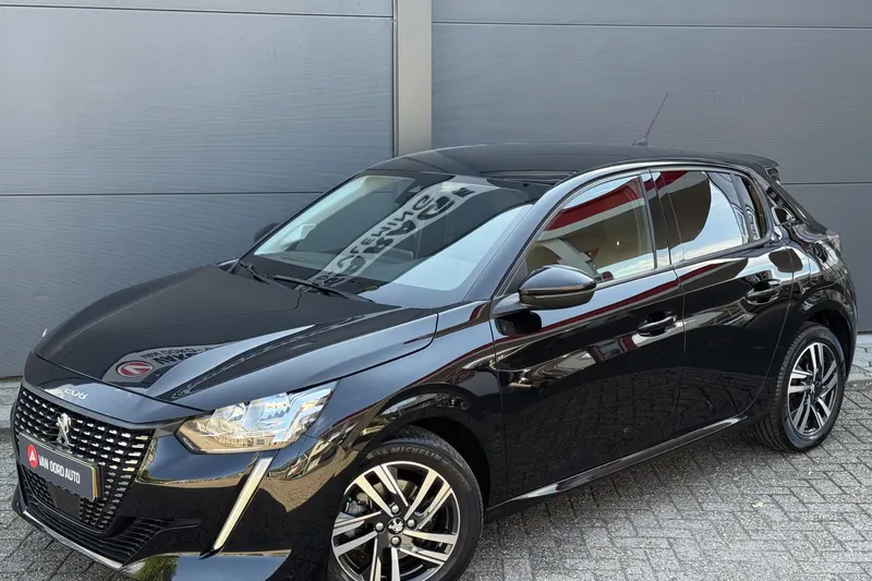 Peugeot 208 (2020)