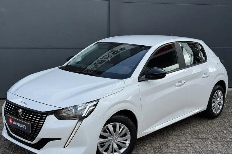 Peugeot 208 (2022)