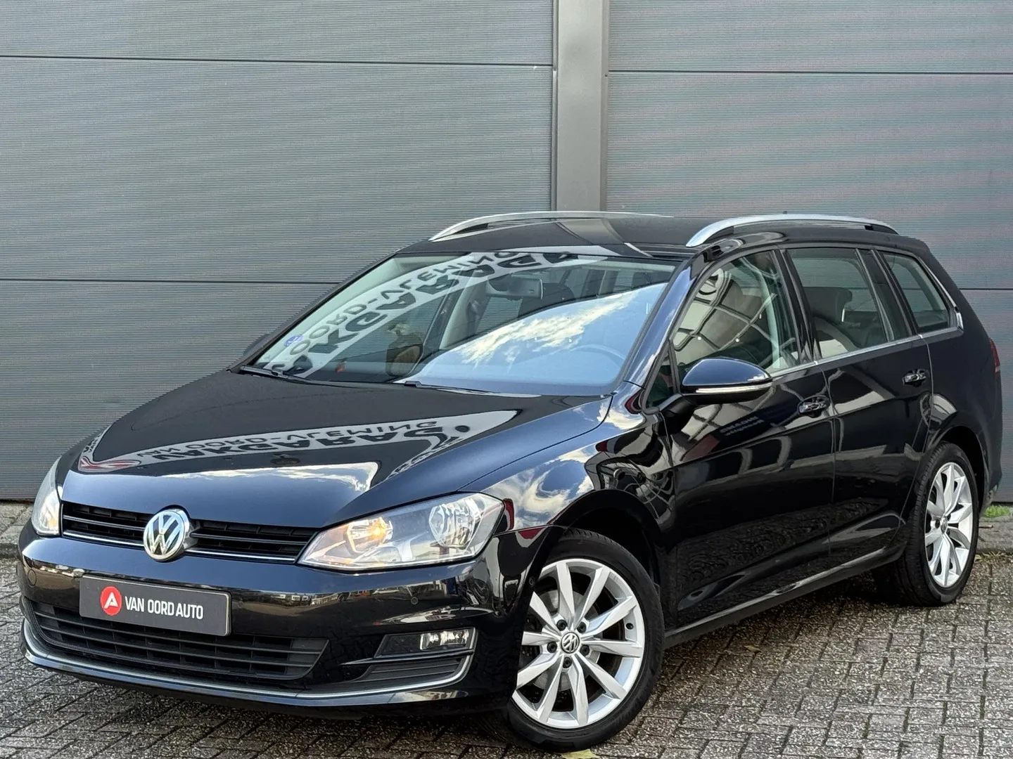 Volkswagen Golf (2015) — foto 1