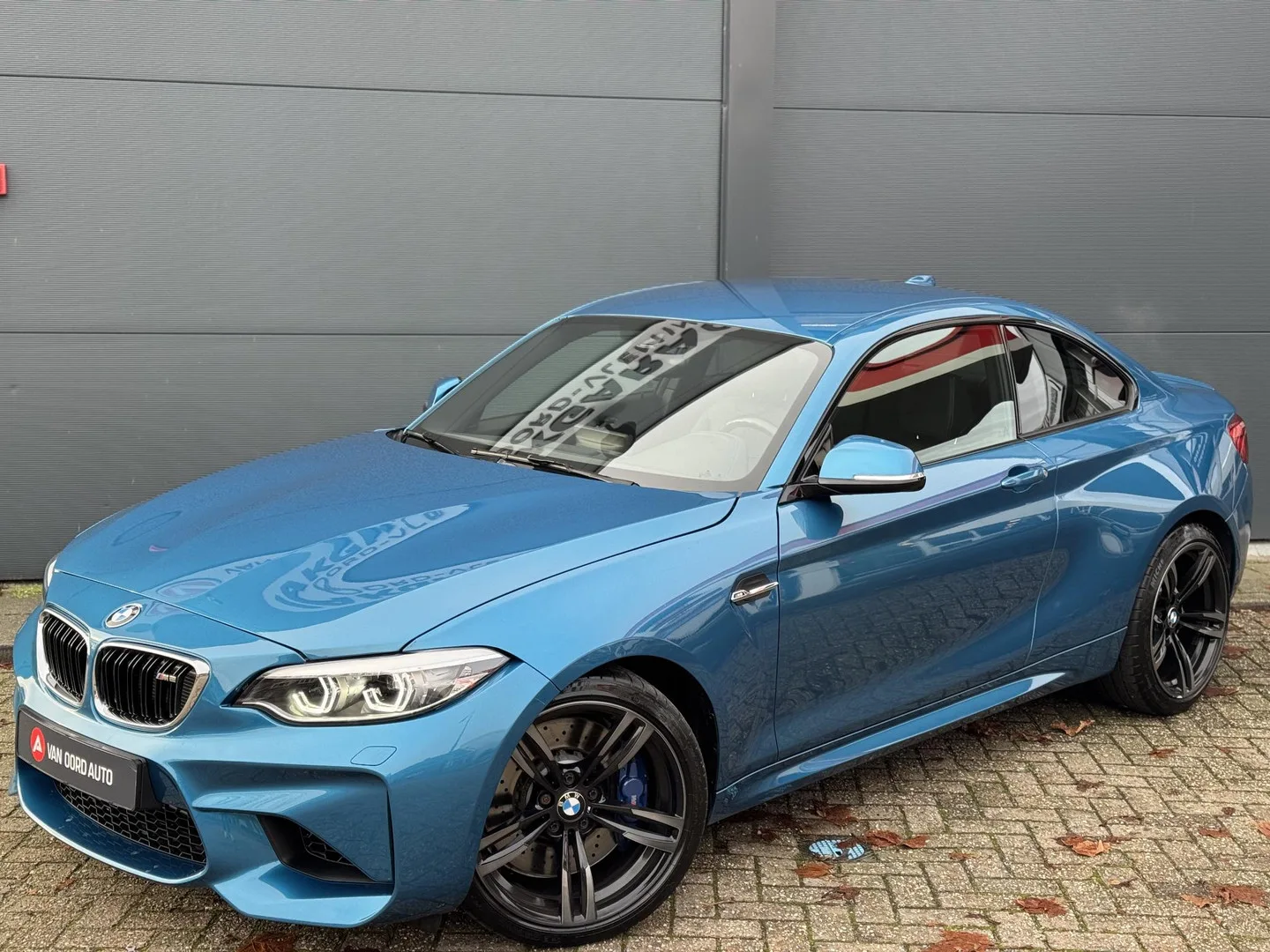 BMW M2 (2017) — foto 1