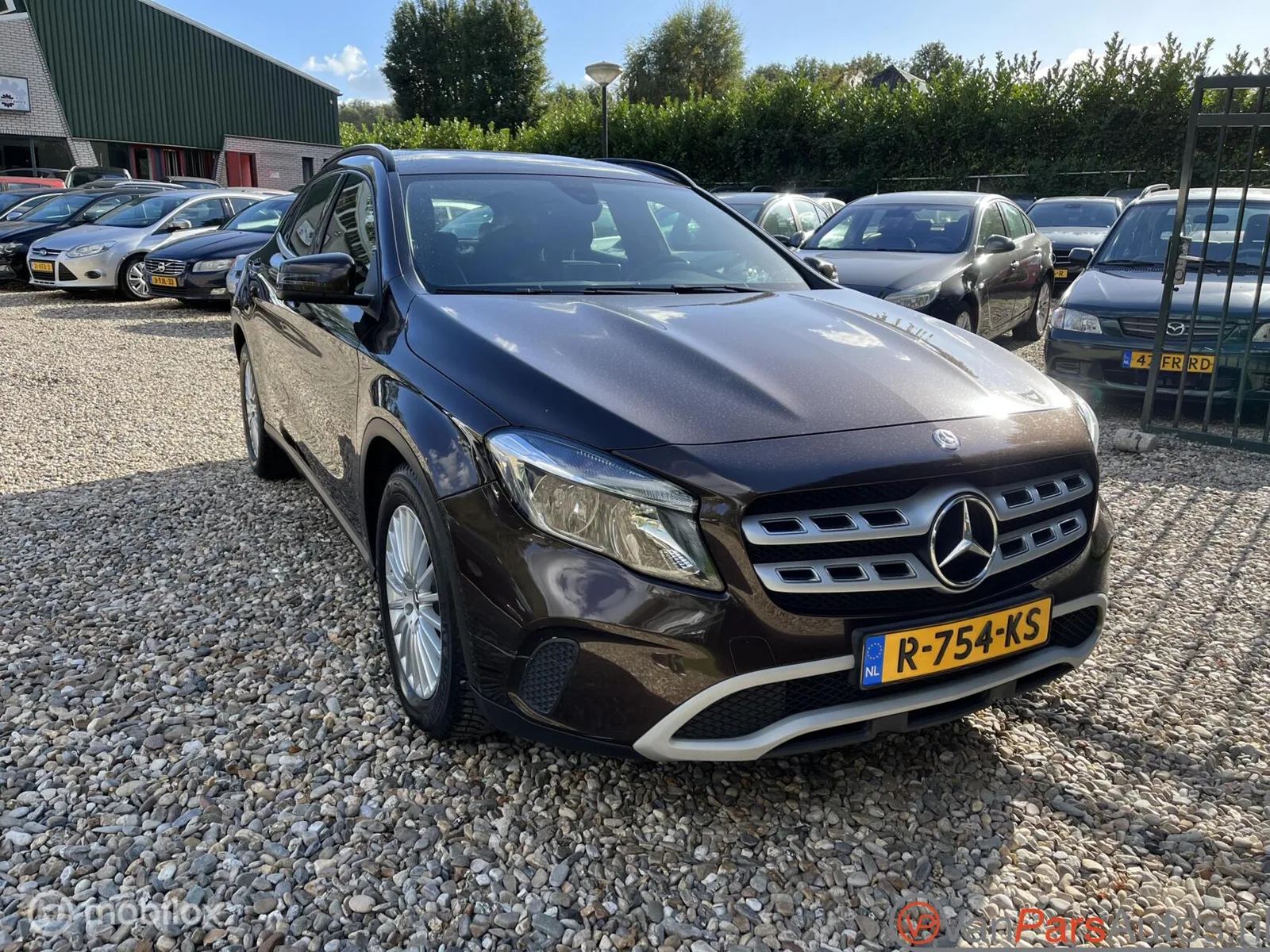 Mercedes-Benz GLA-Klasse (2017) — foto 1