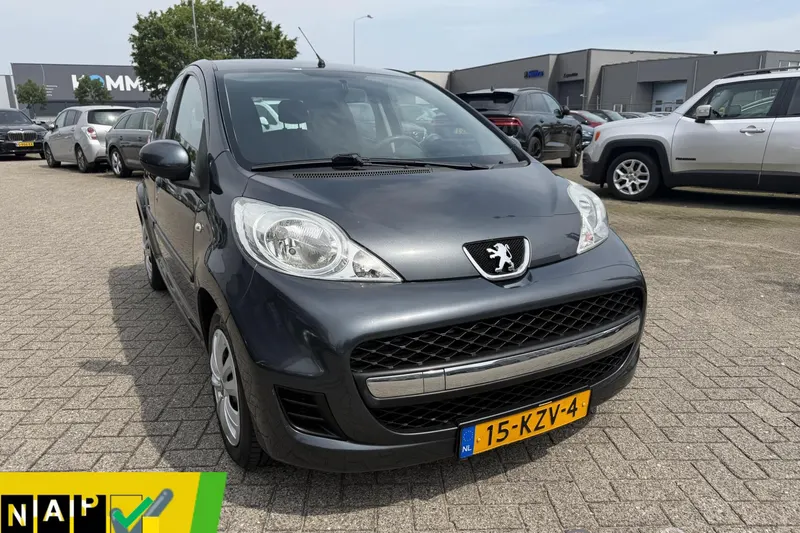 Peugeot 107 (2010)