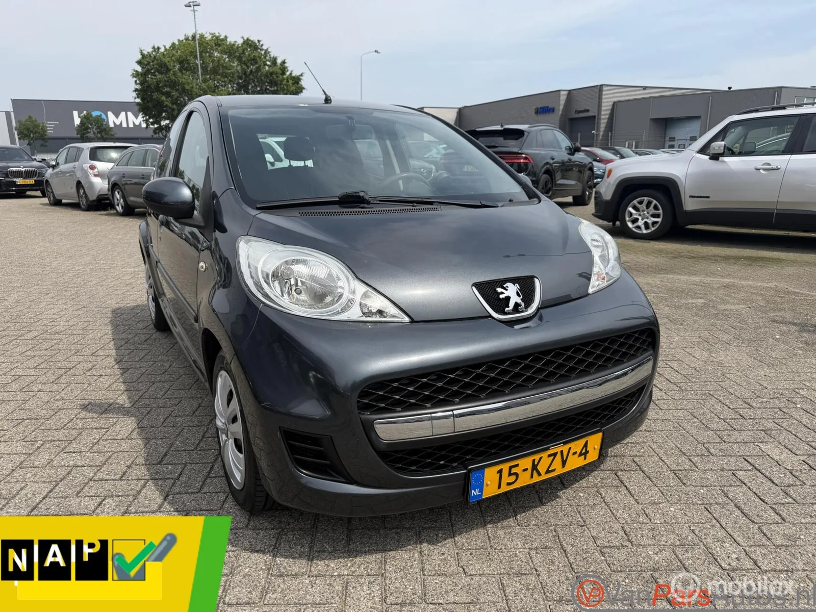 Peugeot 107 (2010) — foto 1