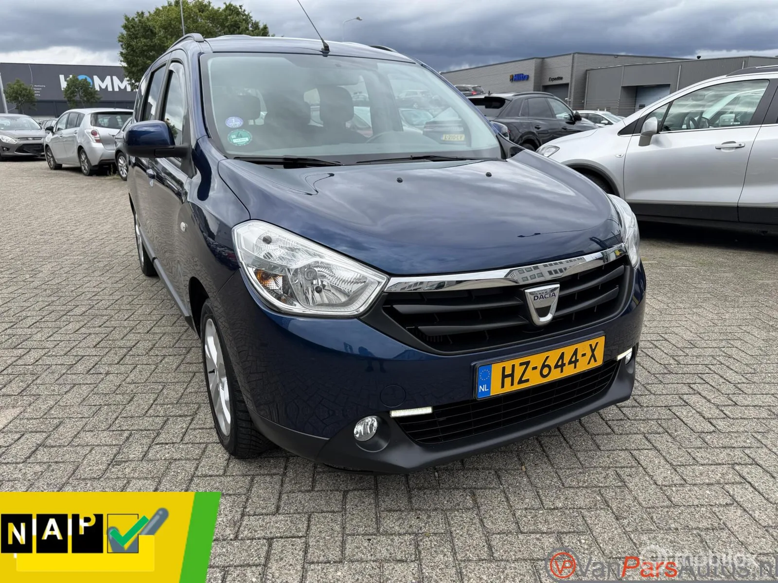Dacia Lodgy (2016) — foto 1