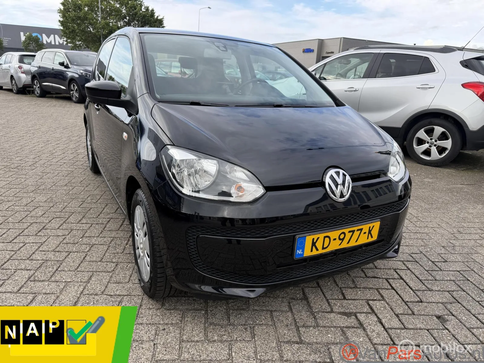 Volkswagen Up! (2016) — foto 1