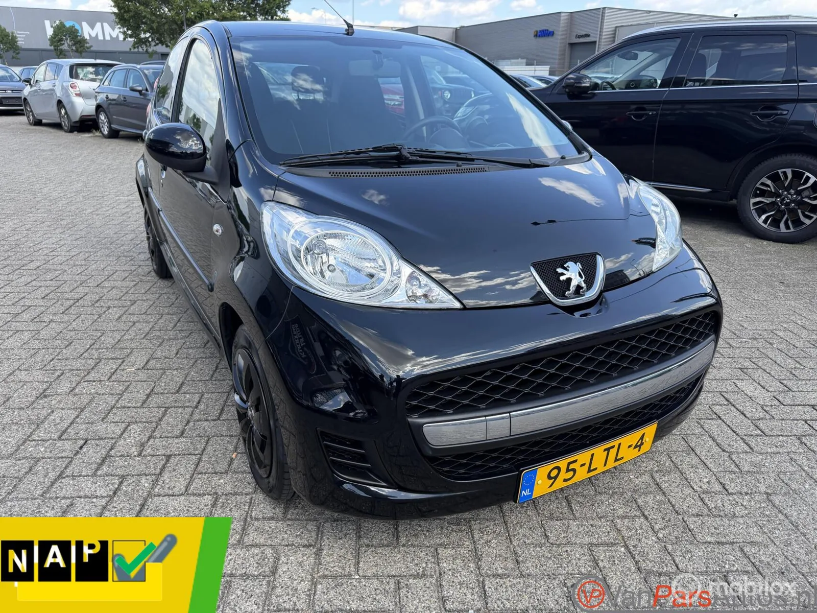Peugeot 107 (2010) — foto 1