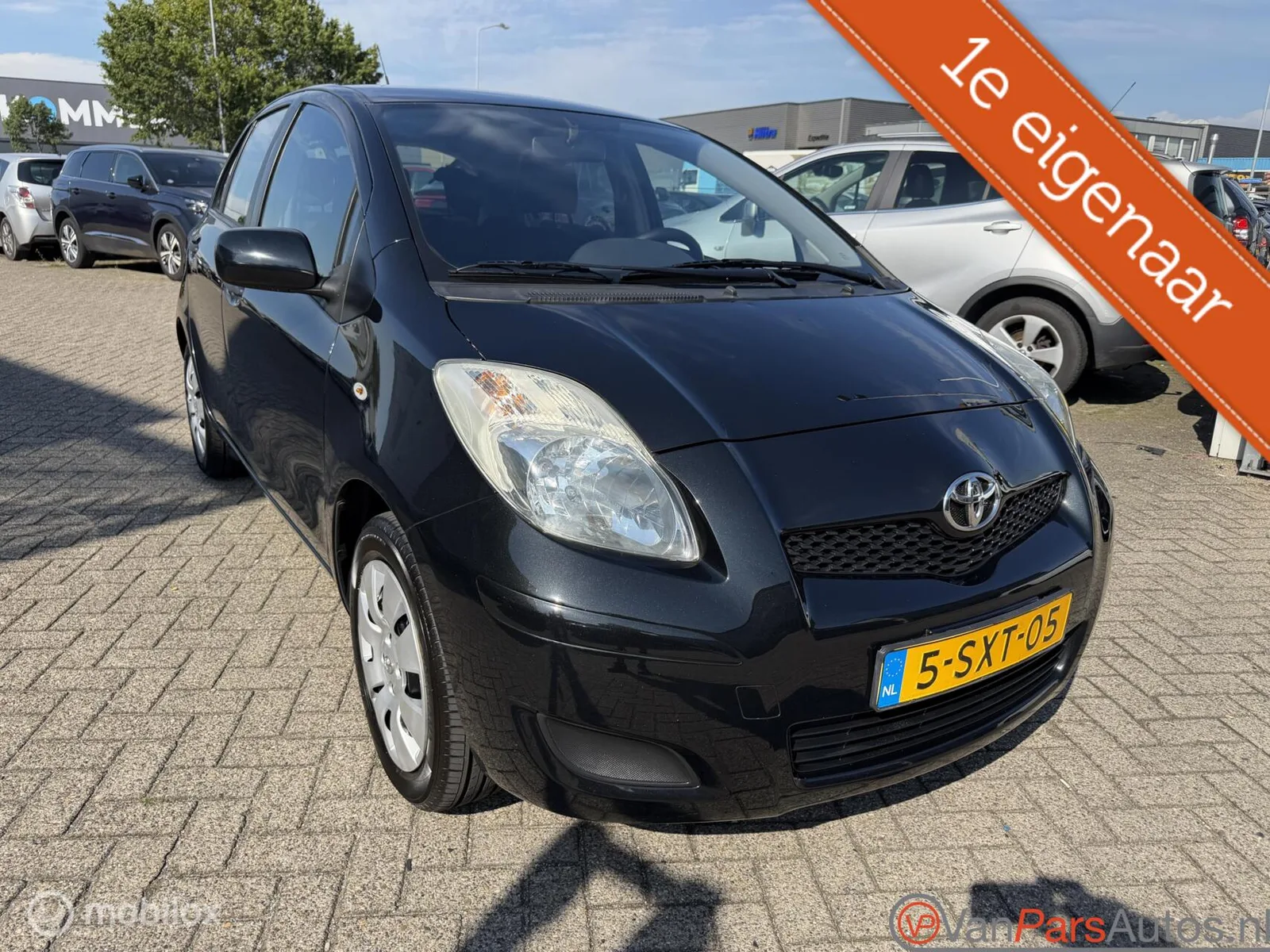 Toyota Yaris (2010) — foto 1