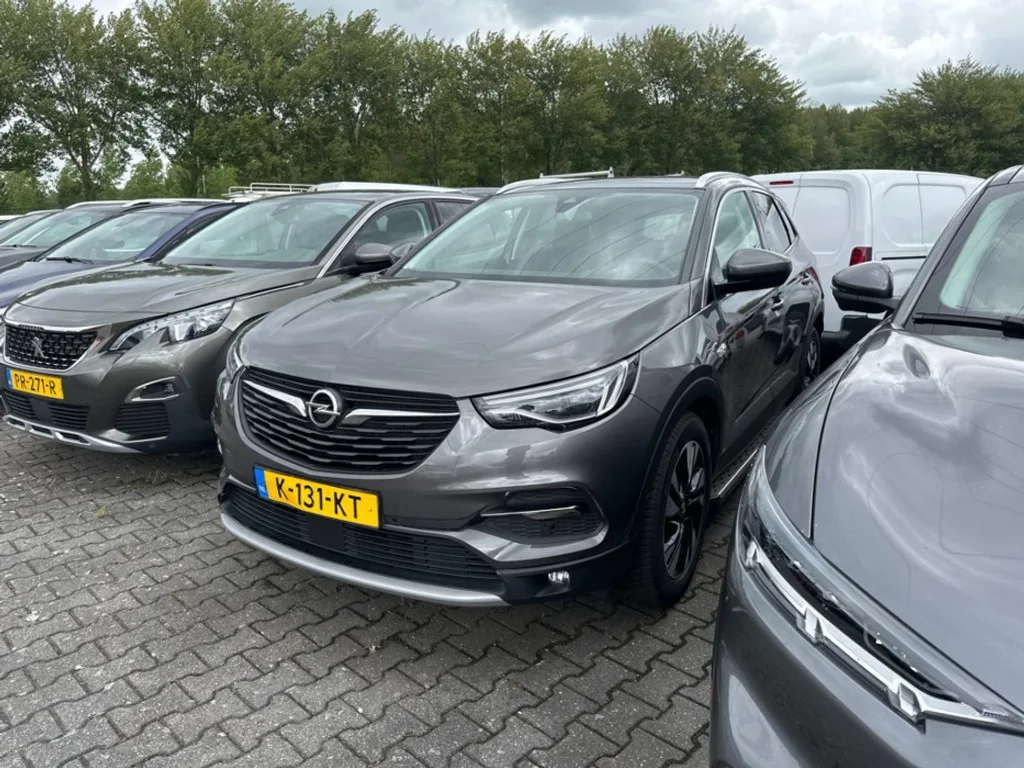 Opel Grandland X (2021) — foto 1