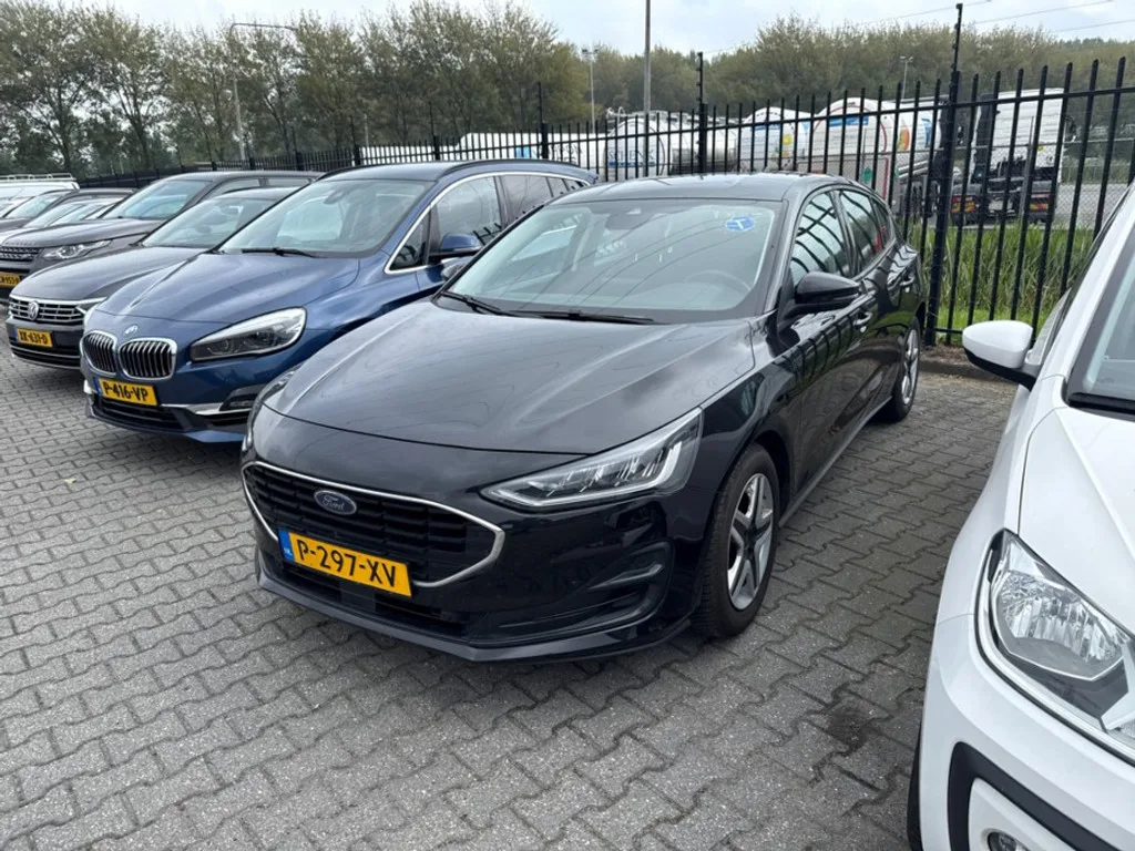 Ford Focus (2022) — foto 1