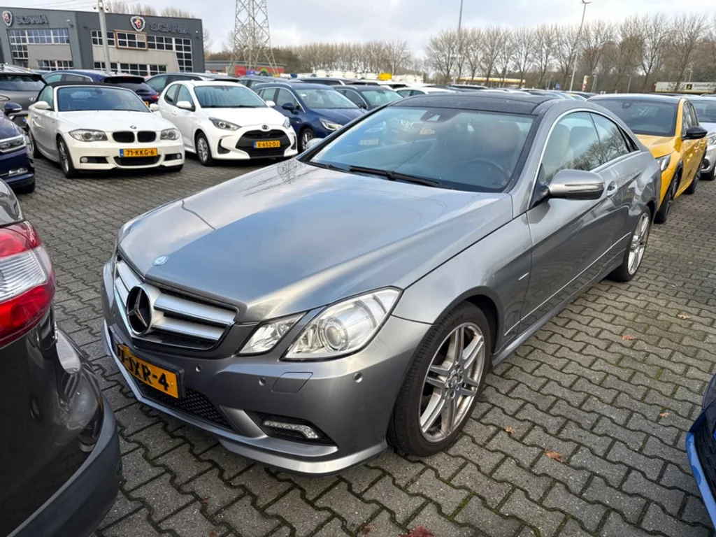 Mercedes-Benz E-Klasse (2009) — foto 1