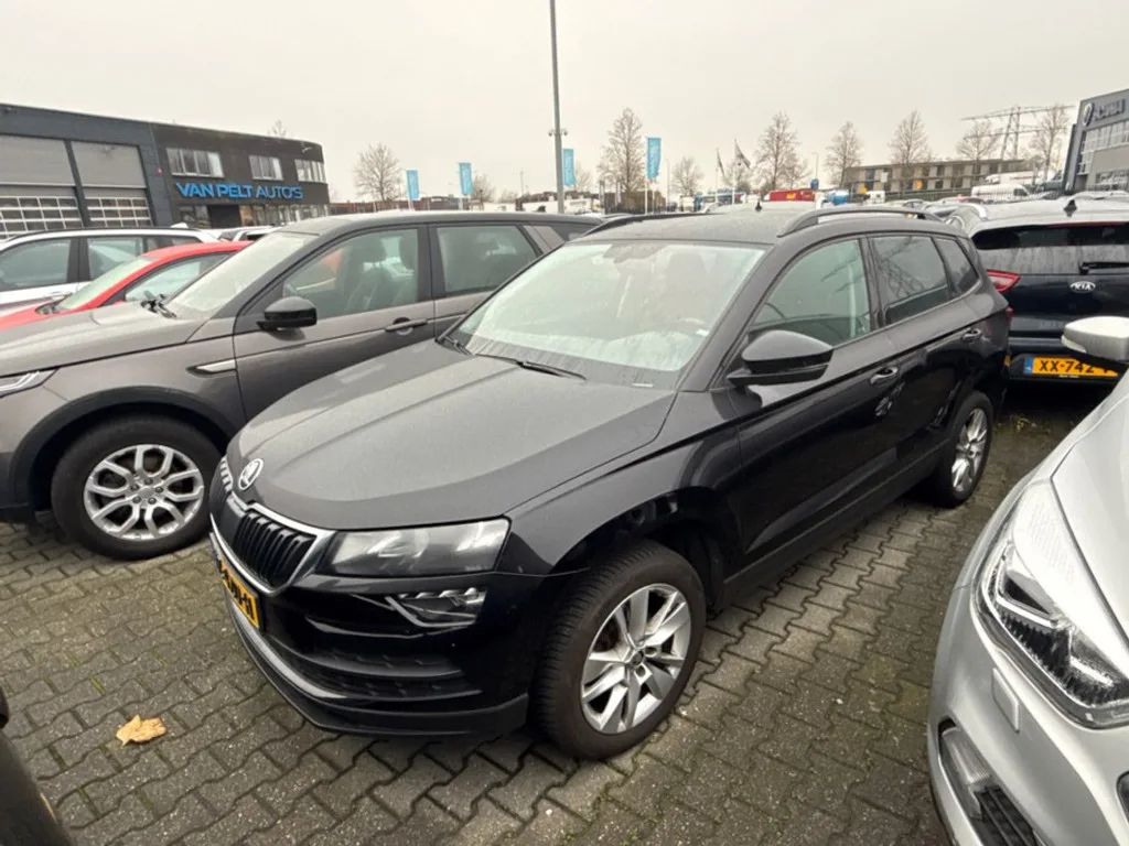 Škoda Karoq (2019) — foto 1