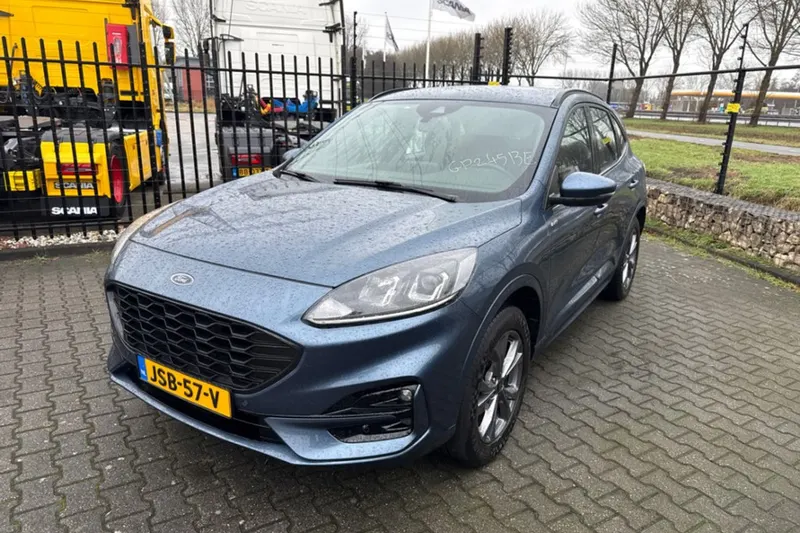 Ford Kuga (2023)