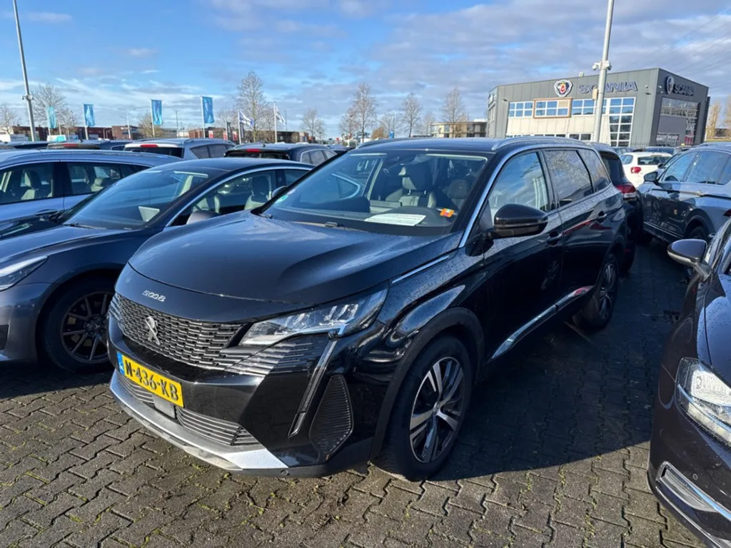 Peugeot 5008 (2021) — foto 1