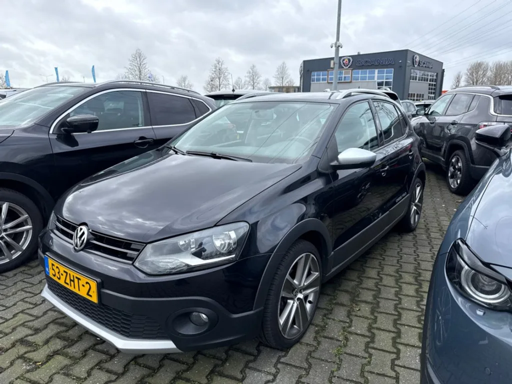 Volkswagen Polo (2012) — foto 1