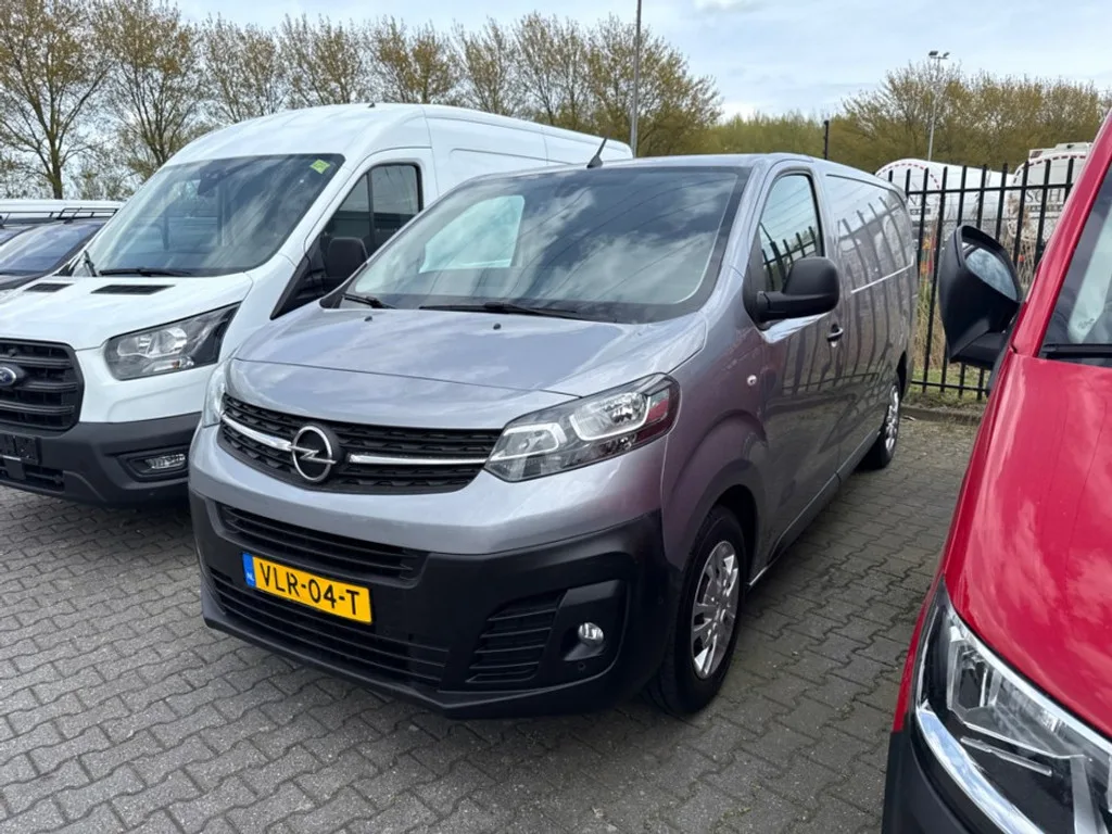 Opel Vivaro (2021) — foto 1