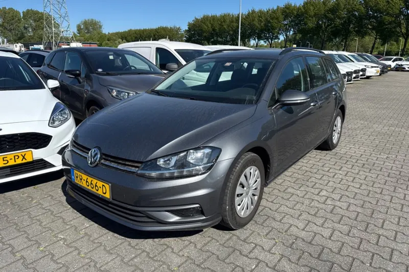 Volkswagen Golf (2018)