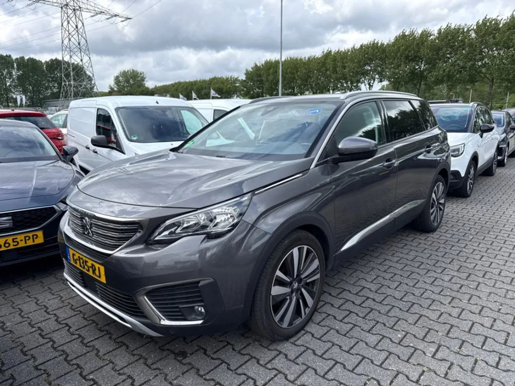Peugeot 5008 (2019) — foto 1