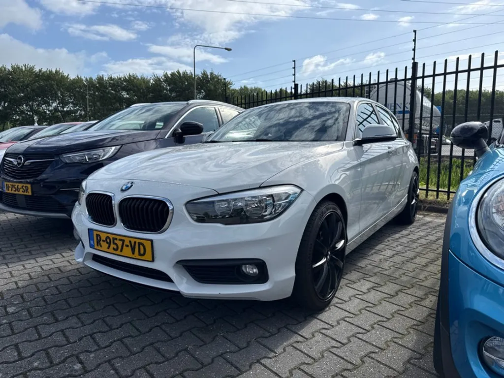BMW 1-Serie (2017) — foto 1