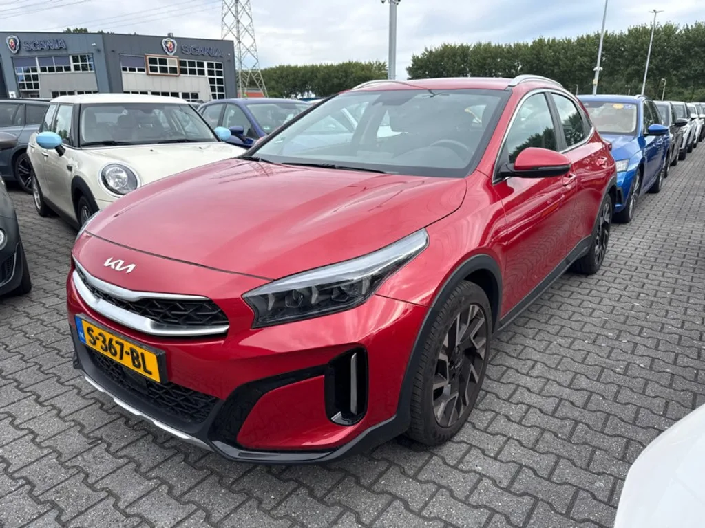 Kia XCeed (2023) — foto 1
