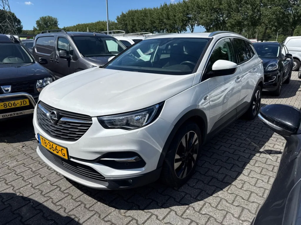 Opel Grandland X (2018) — foto 1