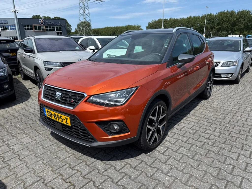 SEAT Arona (2018) — foto 1