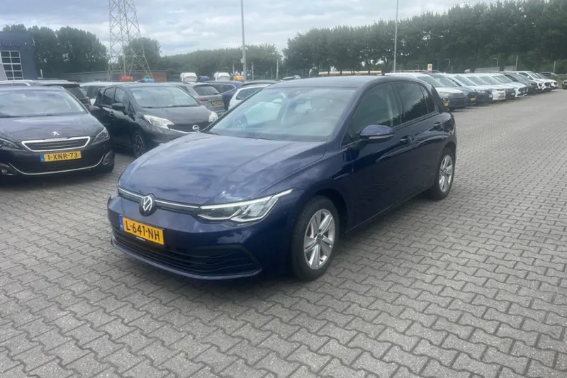Volkswagen Golf (2021)