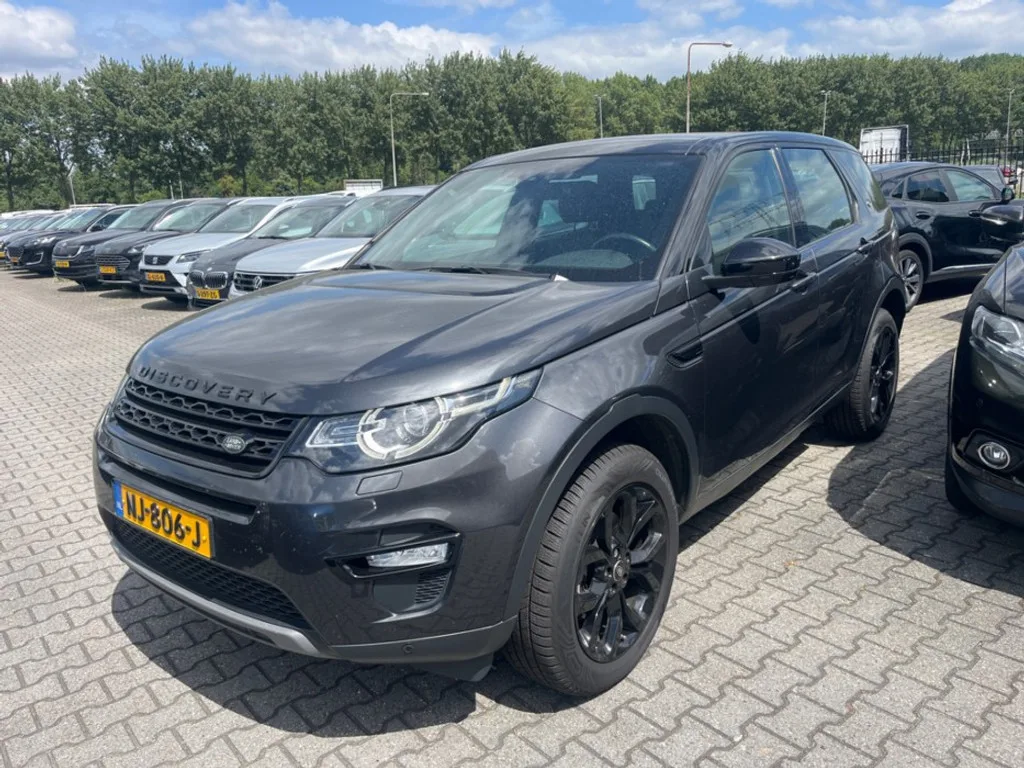 Land Rover Discovery Sport (2017) — foto 1