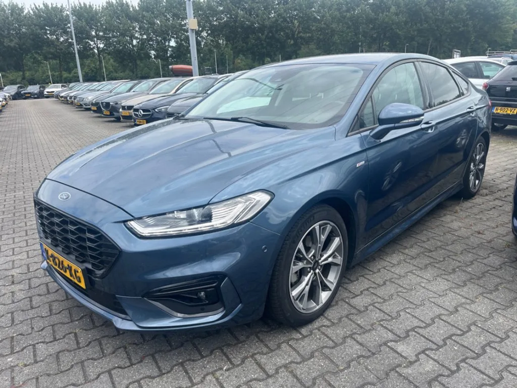 Ford Mondeo (2021) — foto 1