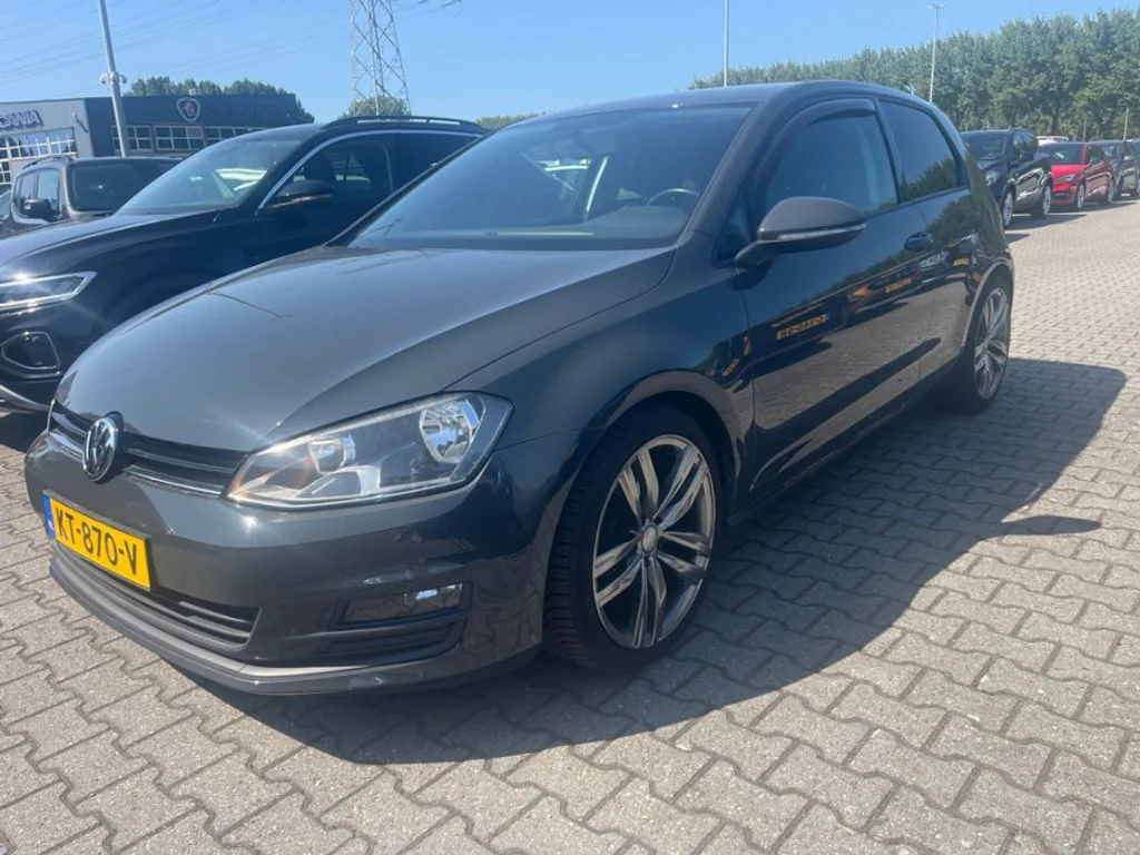 Volkswagen Golf (2016) — foto 1