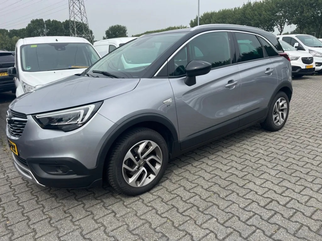 Opel Crossland X (2019) — foto 1