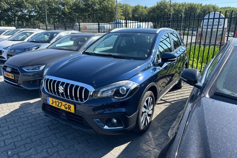 Suzuki S-Cross (2020)