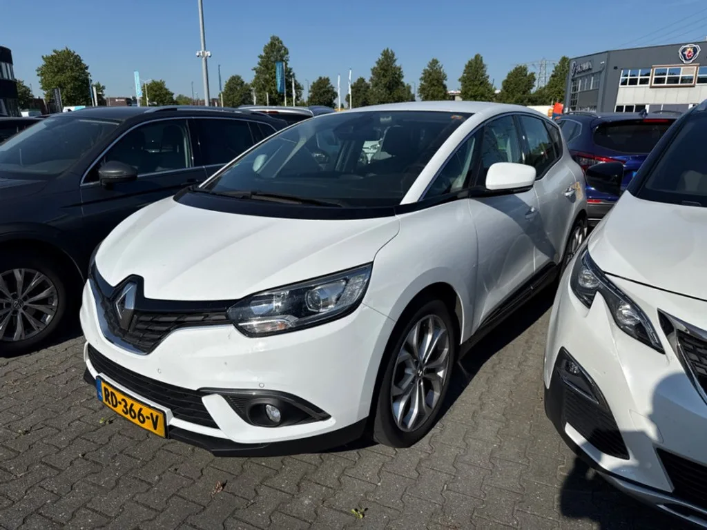 Renault Scénic (2017) — foto 1