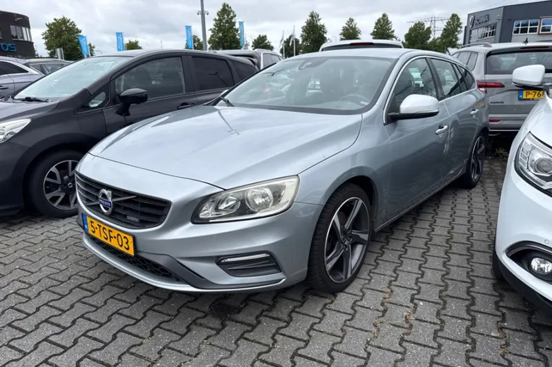 Volvo V60 (2014)