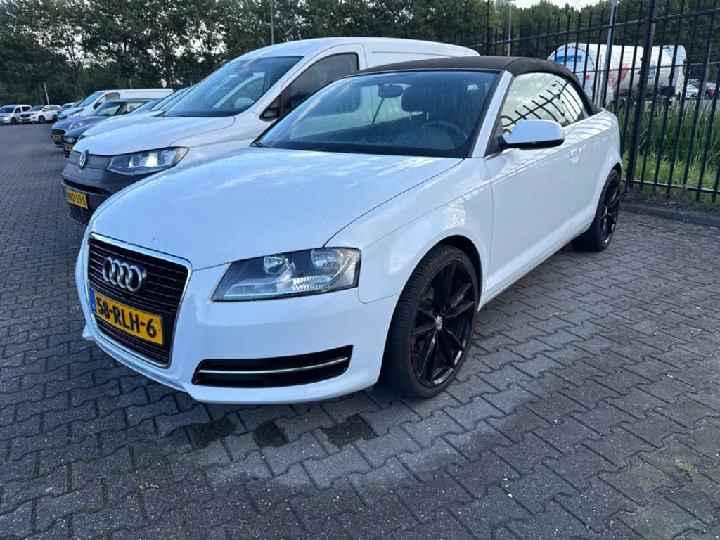 Audi A3 (2011) — foto 1