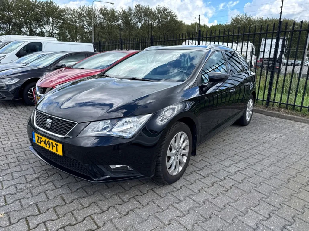 SEAT Leon (2016) — foto 1