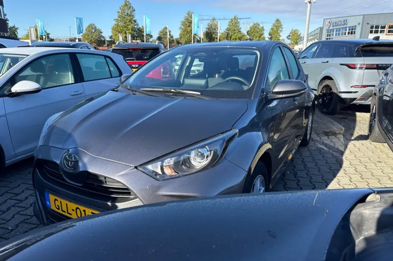 Toyota Yaris (2024)