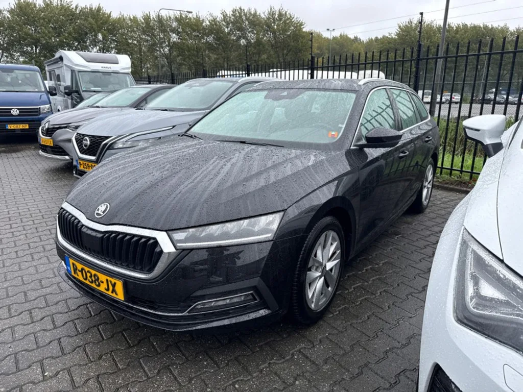 Škoda Octavia (2022) — foto 1