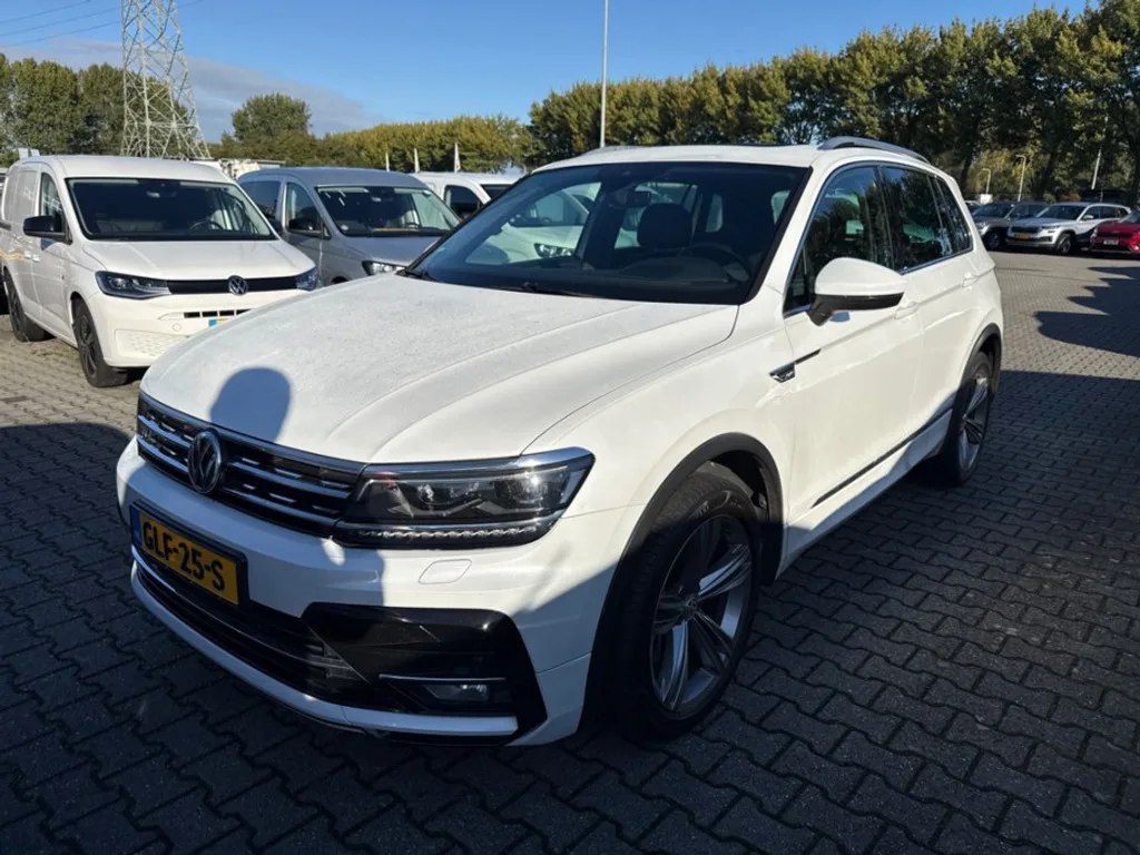 Volkswagen Tiguan (2018) — foto 1