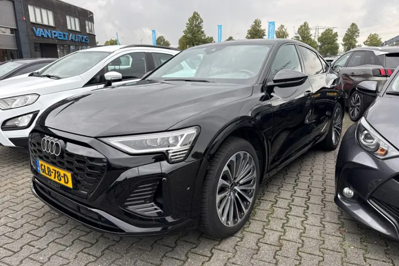 Audi Q8 (2024)