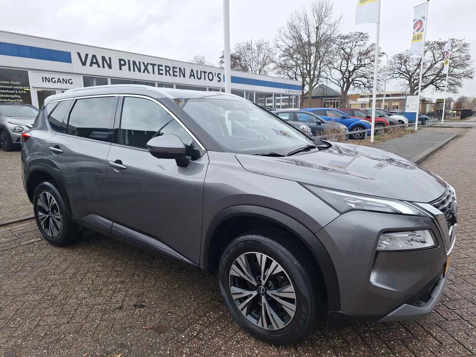 Nissan X-Trail (2023) — foto 1