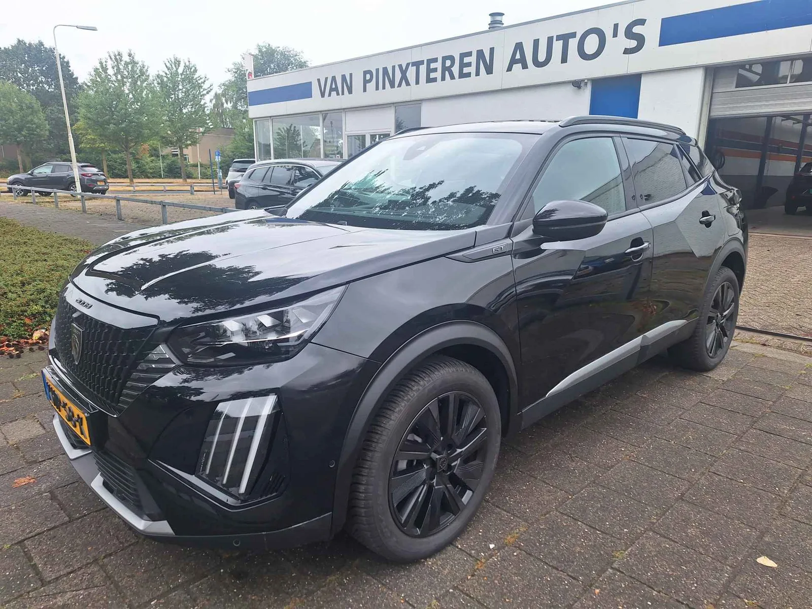 Peugeot 2008 (2024) — foto 1