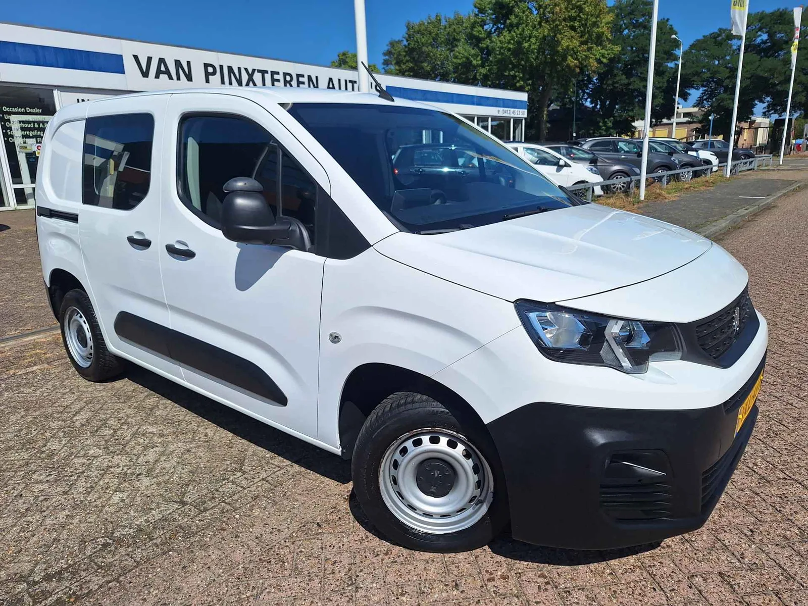 Peugeot Partner (2021) — foto 1